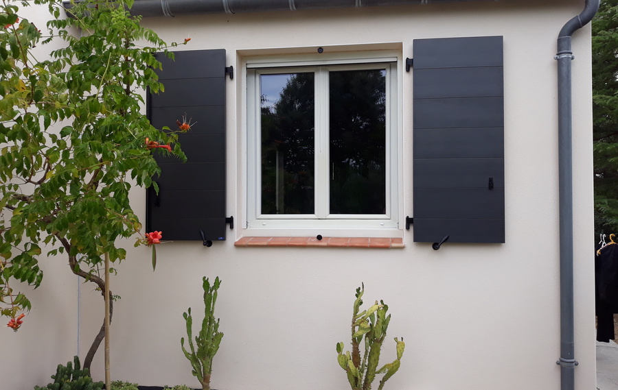 Volets battants épurés à Montgeron