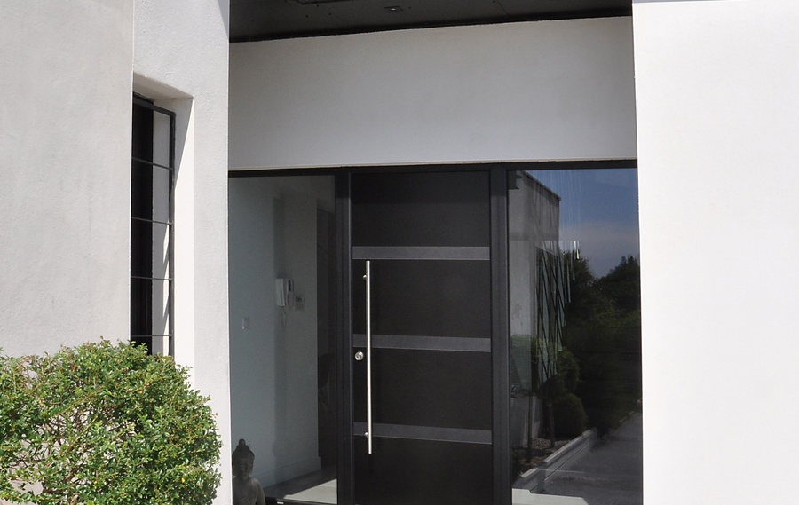 Notre gamme de portes d'entrée en ALU CLASSIQUE et CONTEMPORAINE à Montgeron