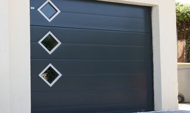 Portes de garage &agrave;&nbsp;MONTGERON